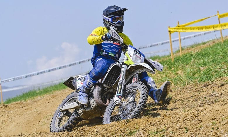 Deludente prestazione dei piloti del team Osellini-Husqvarna Motorcycles nel doppio impegno del Campionato Italiano Under 23/Senior in Slovacchia al Mondiale EnduroGP 1 GRANDE PRESTAZIONE DEI PILOTI DEL TEAM OSELLINI-HUSQVARNA MOTORCYCLES NEL CAMPIONATO ITALIANO UNDER 23/SENIOR IN UN DOPPIO IMPEGNO NON FORTUNATO IN SLOVACCHIA AL MONDIALE ENDUROGP