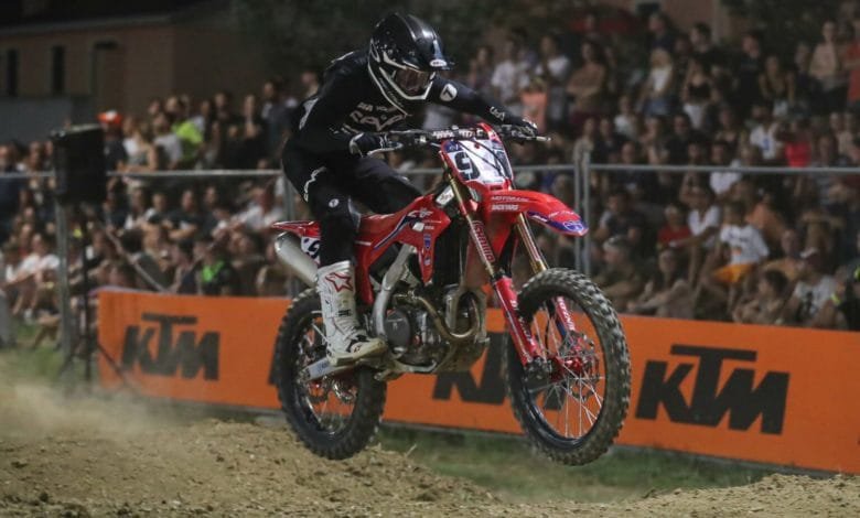 Internazionali Supercross: Pellegrini conquista Abano 1 Internazionali Supercross. Pellegrini dominatore di Abano