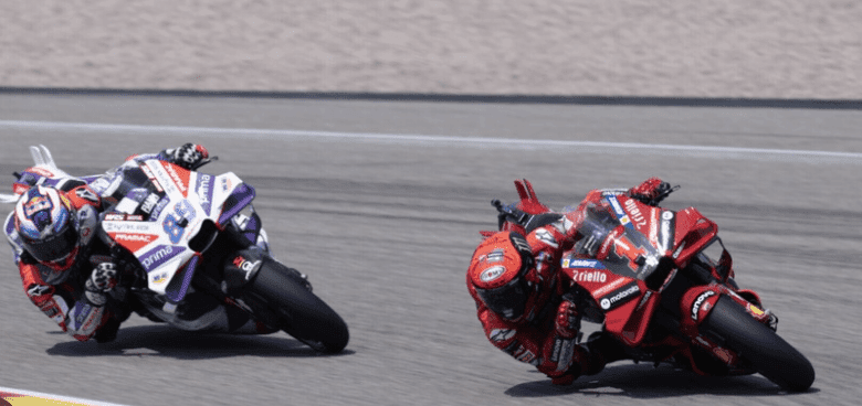 Griglia di partenza della MotoGP: Bagnaia, Bezzecchi e Martin, chi sarà il Re del Red Bull? 1 MotoGP Starting Grid: Bagnaia, Bezzecchi e Martin, chi sarà il Red Bull King?