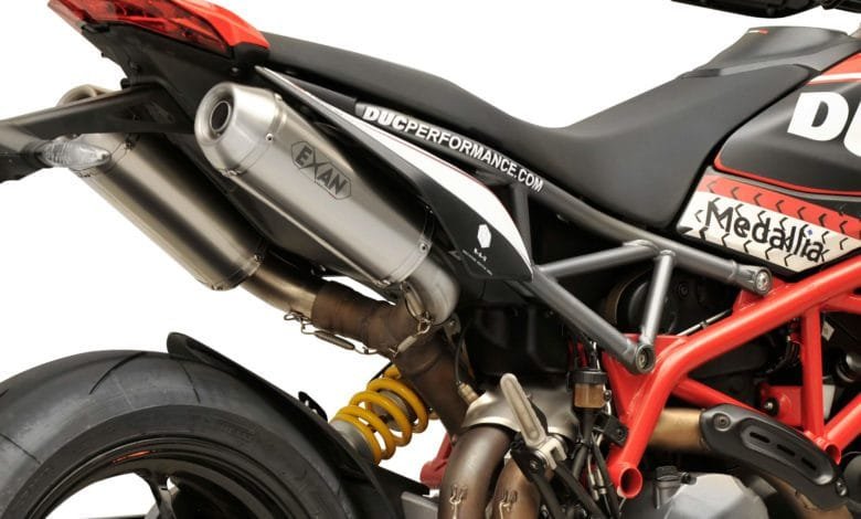 Hypermotard ancora più aggressiva con gli scarichi Exan 1 Hypermotard ancora più cattiva con gli scarichi Exan