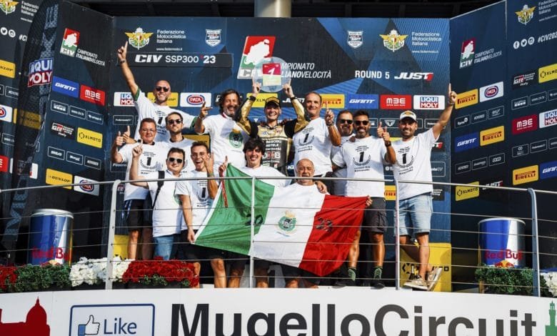 CIV. Bruno Ieraci (Supersport 300) vince il Campionato Italiano al Mugello 1 CIV. Bruno Ieraci (Supersport 300) Campione Italiano al Mugello