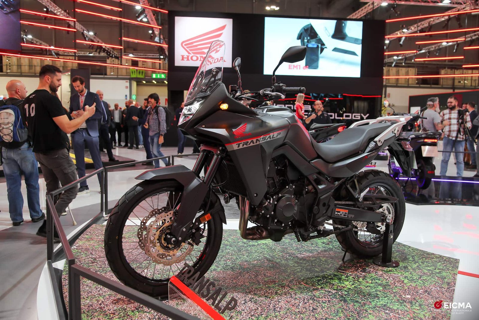 EICMA 2023, gli ultimi giorni per ottenere lo sconto sui biglietti. 1 EICMA 2023, ultimi giorni per lo sconto sui biglietti