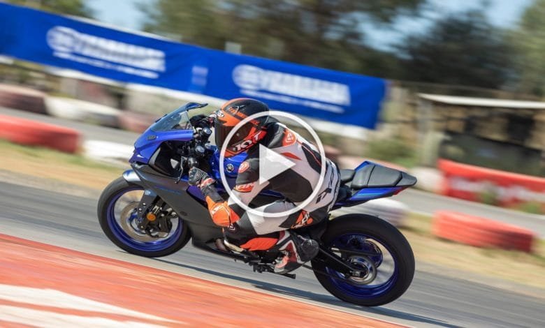 Yamaha YZF-R125 1 Yamaha YZF-R125