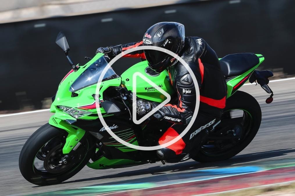 Kawasaki Ninja ZX-4RR, in pista al massimo! VIDEO 1 Kawasaki Ninja ZX-4RR, in pista a tutto gas! VIDEO