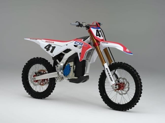 La prima Honda da motocross elettrica gareggerà nel campionato giapponese 1 La prima Honda da cross elettrica correrà nel campionato giapponese