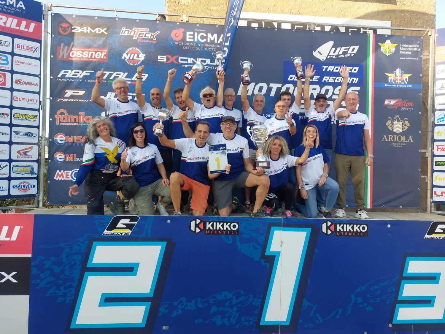 Vince il Friuli Venezia Giulia il Trofeo delle Regioni di Motocross Epoca. 1 Trofeo delle Regioni Motocross Epoca. Vince il Friuli Venezia Giulia