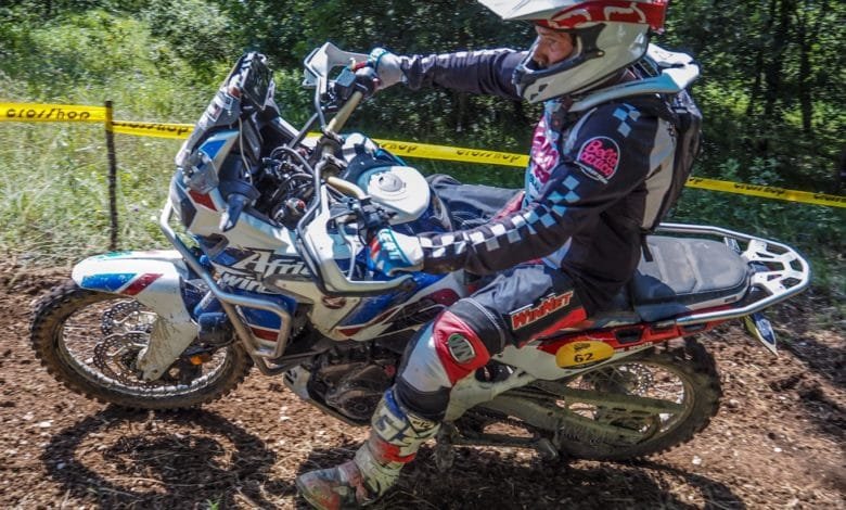Inizia a Cameri la nuova stagione di Trofeo Scrambler e Maxi Enduro. 1 Trofeo Scrambler e Maxi Enduro. La stagione inizia a Cameri