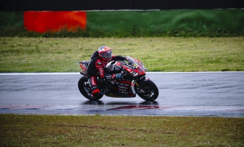 Pirro in test: Dunlop CIV. 1 Dunlop CIV. Pirro in vetta nel primo giorno di test ufficiali a Misano
