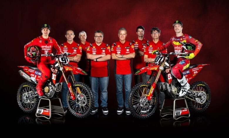 Ducati Factory MX Team 🔥 Il Nuovo Dominatore del Motocross MXGP 2025? 1 Ducati Factory MX Team