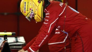 Ferrari, Hamilton e i test in Bahrain: problemi al cambio e bilanciamento da trovare 33 Ferrari, Hamilton