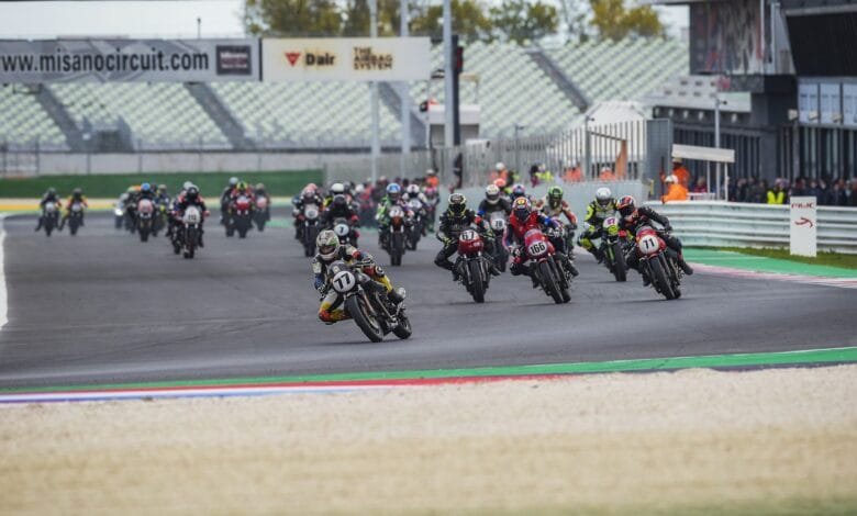 Trofeo Moto Guzzi Fast Endurance. Si avvicina la chiusura delle iscrizioni 1 Trofeo Moto Guzzi Fast Endurance. Si avvicina la chiusura delle iscrizioni
